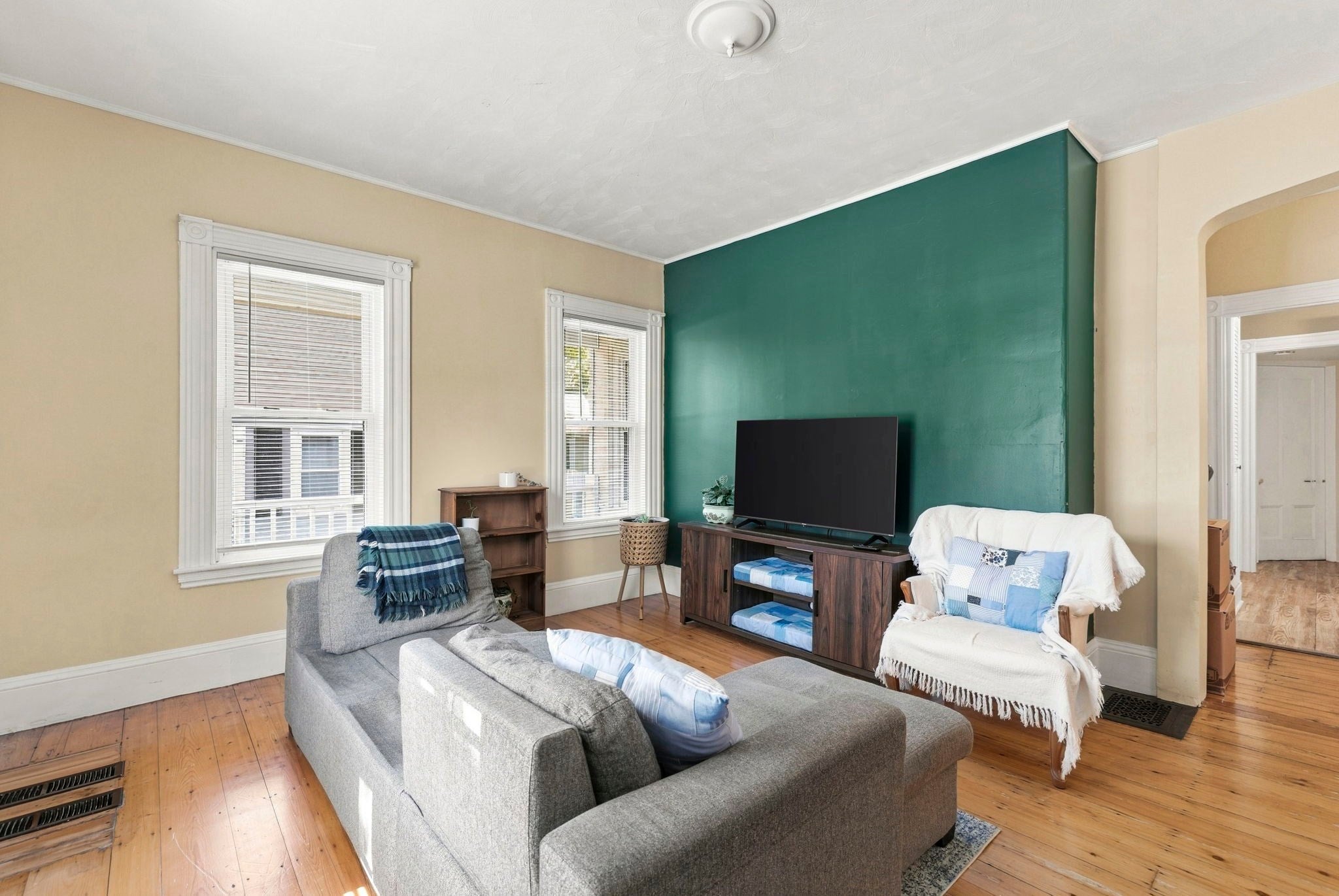 29 Chapman St #1, Canton, MA Photo #2