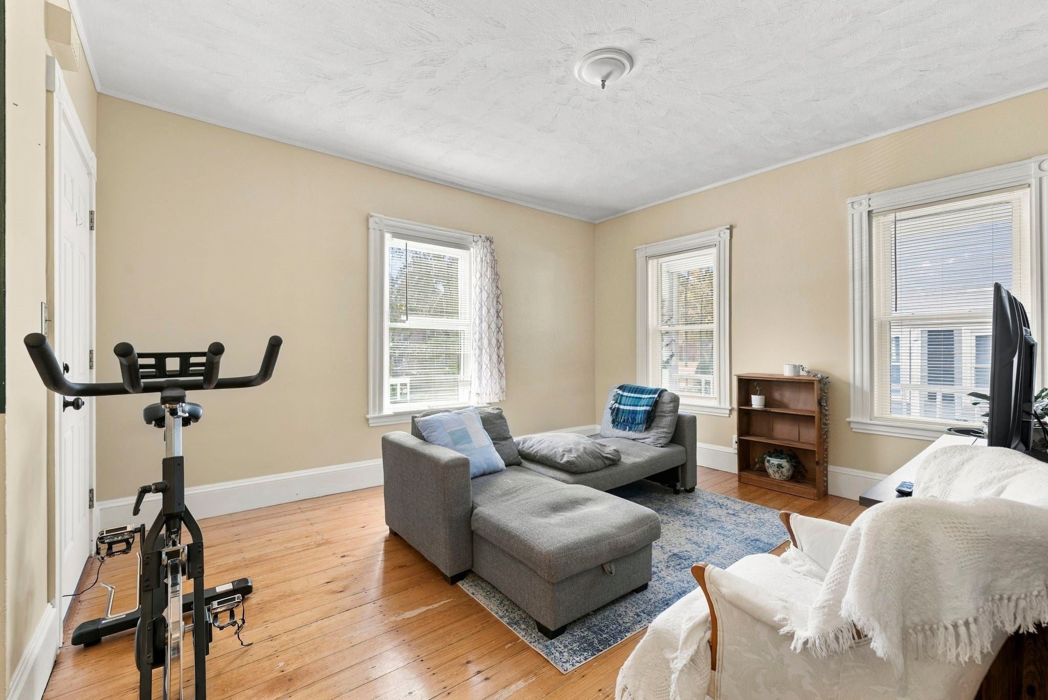 29 Chapman St #1, Canton, MA Photo #4
