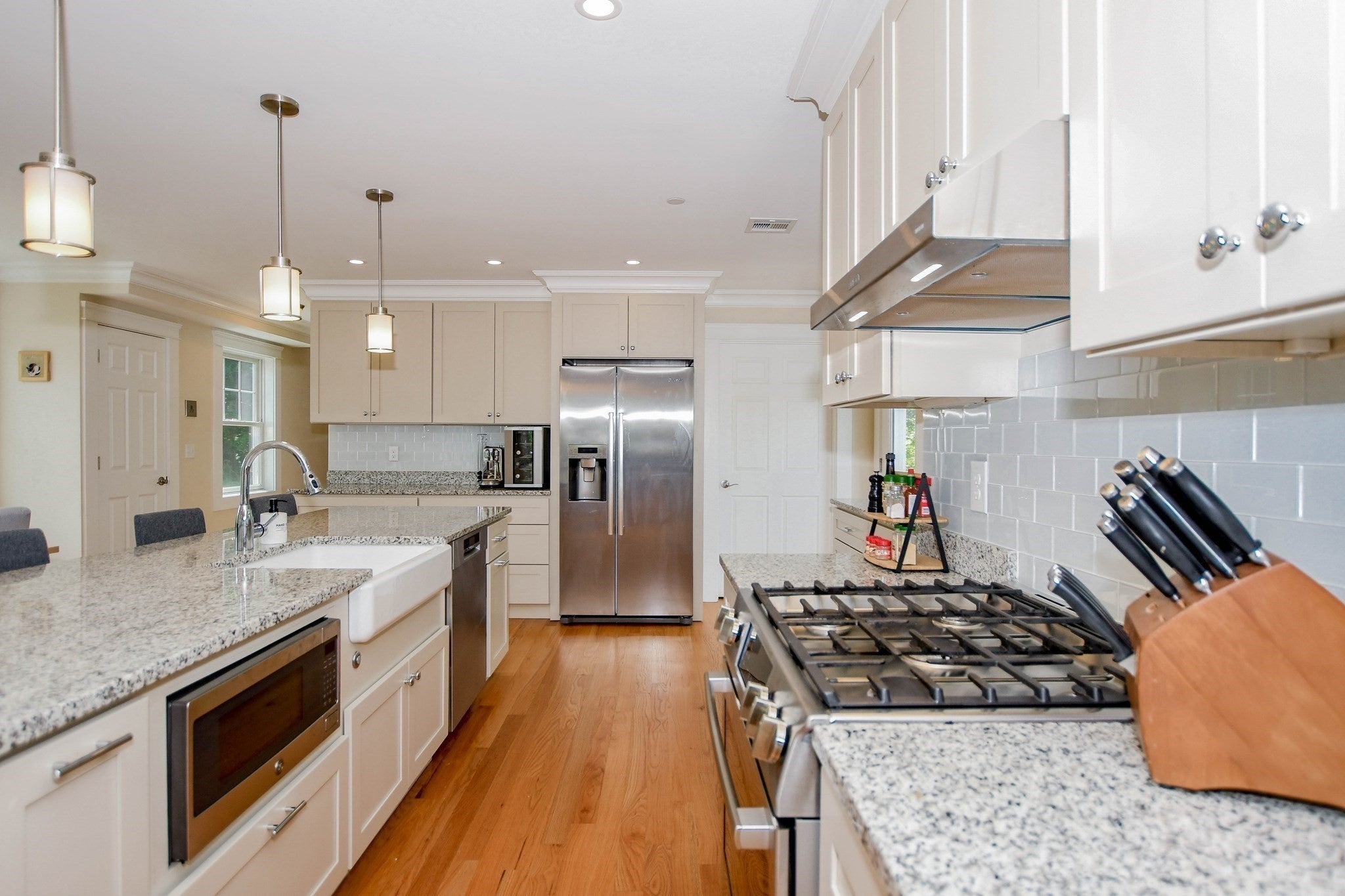 324 Front Street 4