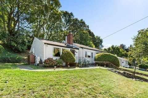 318 Austin  St A Newton MA 02465