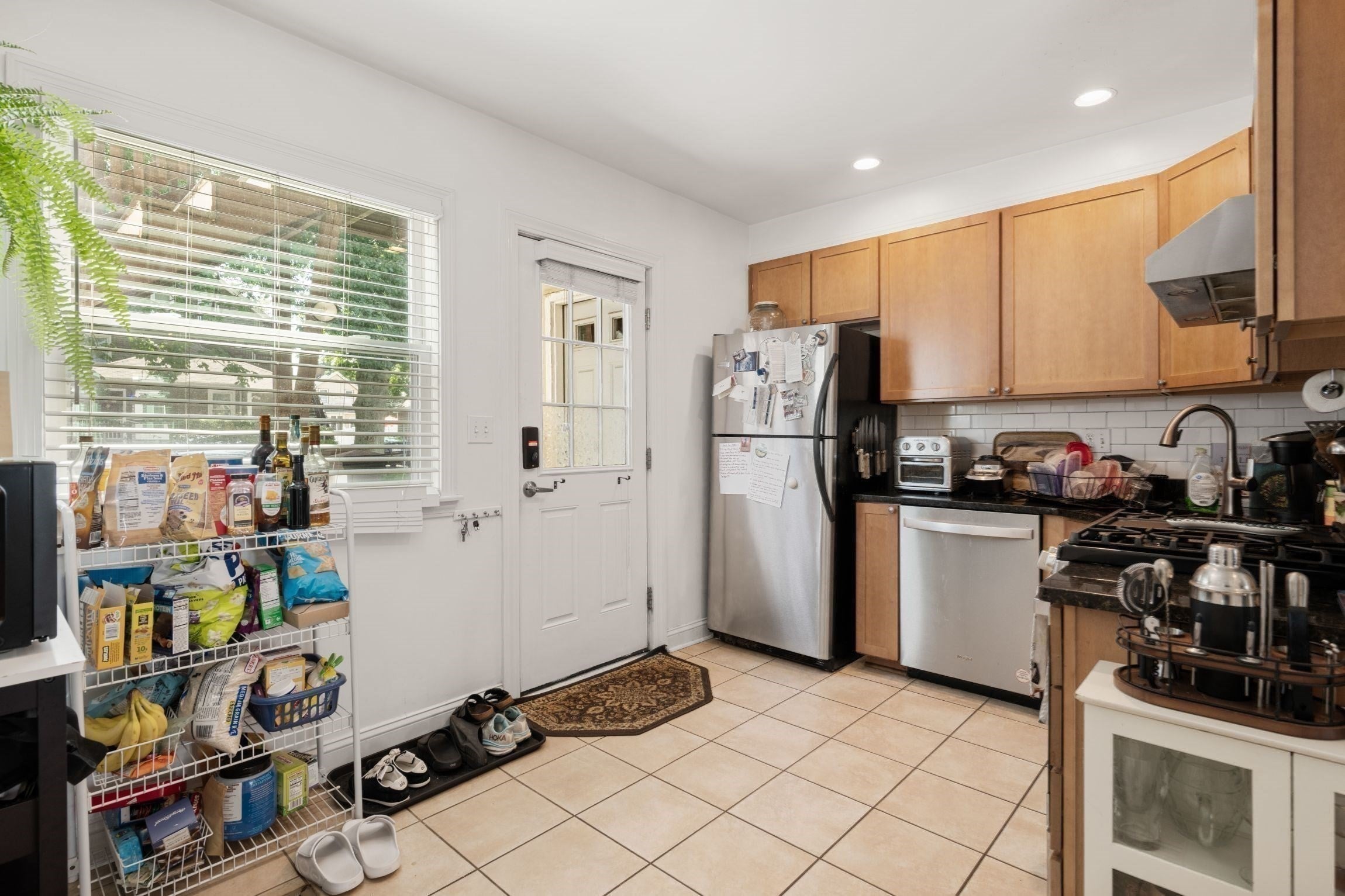 53 Myrtle St #2, Waltham, MA, 53 Myrtle St #2, Waltham, MA Photo #5