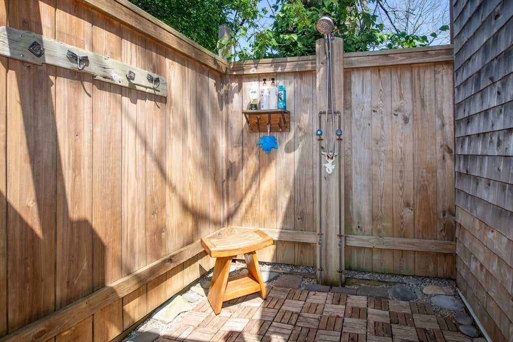 364 Alden Rd, Fairhaven, MA Photo #39