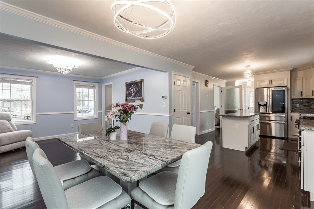 115 Forge River Pkwy