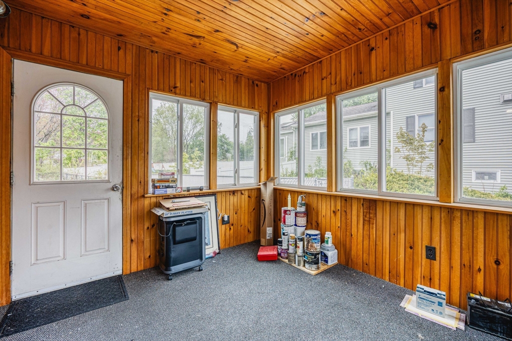 31 Raven Rd, Dracut, MA Photo #7