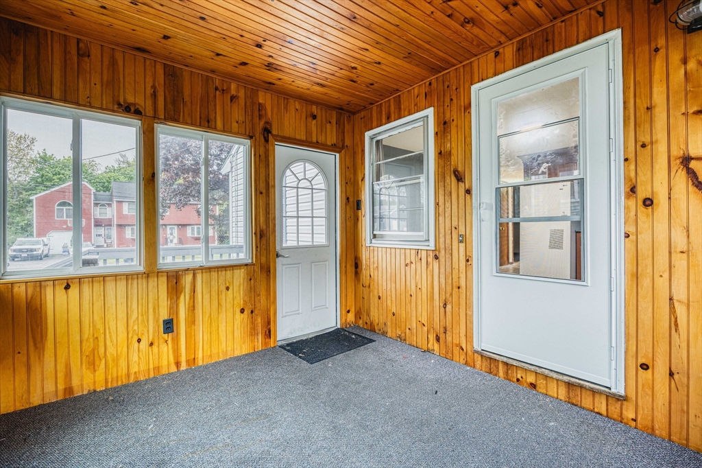 31 Raven Rd, Dracut, MA Photo #8