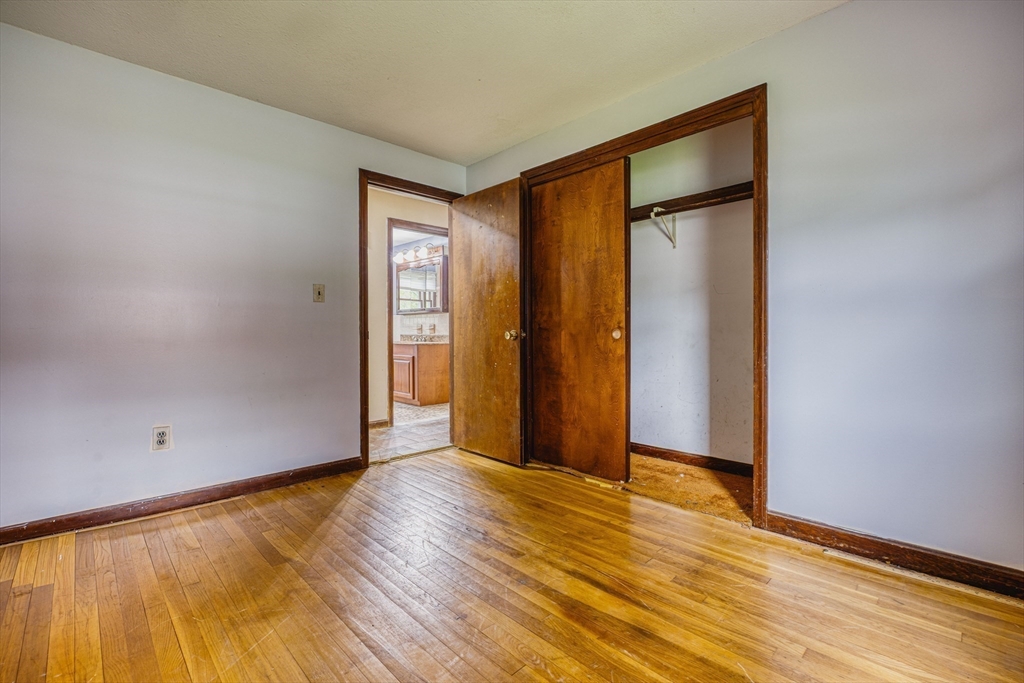 31 Raven Rd, Dracut, MA Photo #19