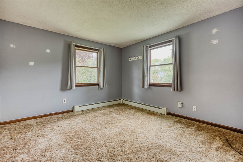 31 Raven Rd, Dracut, MA Photo #23