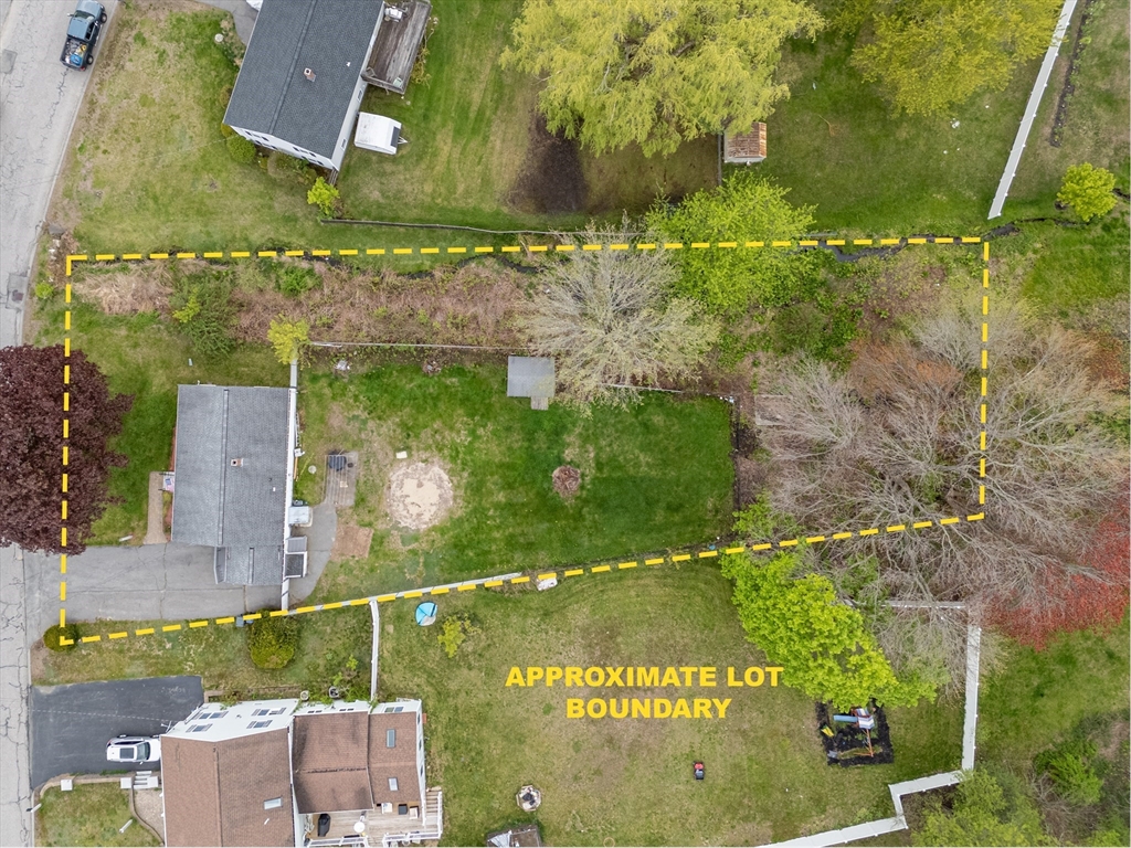 31 Raven Rd, Dracut, MA Photo #6