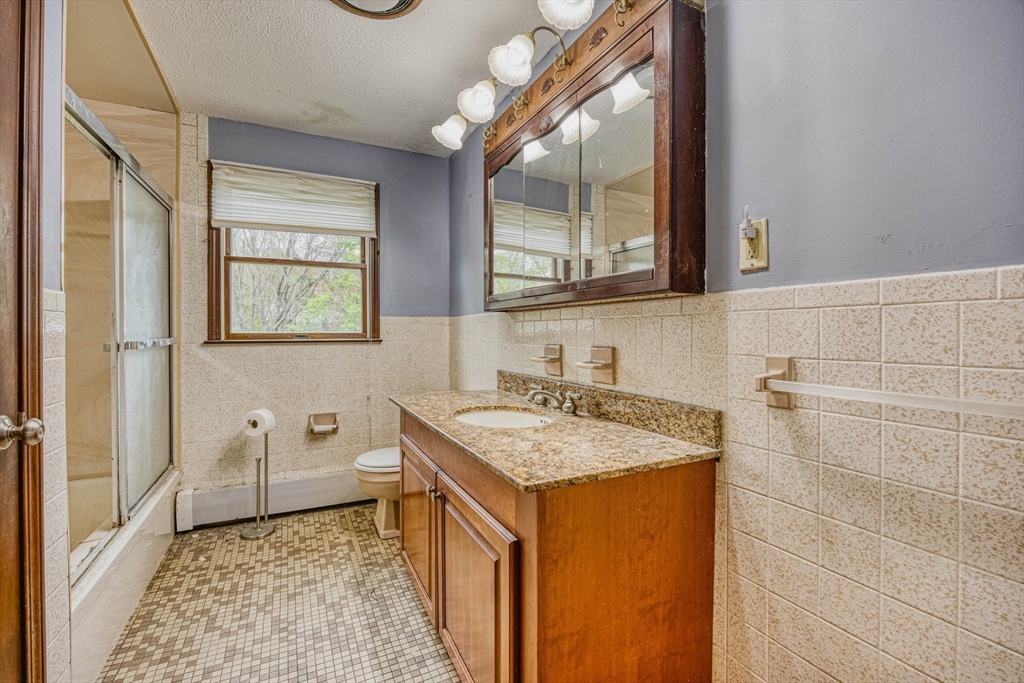 31 Raven Rd, Dracut, MA Photo #17