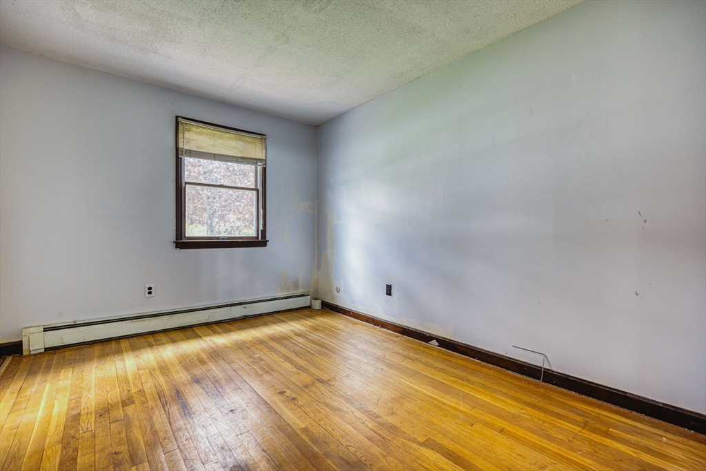 31 Raven Rd, Dracut, MA Photo #20
