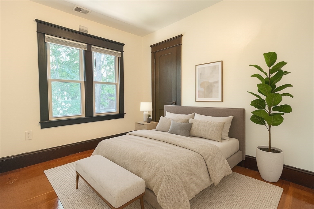 Springfield, Massachusetts 01108, United States, 3 Bedrooms Bedrooms, ,1 BathroomBathrooms,Residential,Active,179690