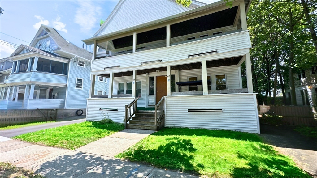 Springfield, Massachusetts 01108, United States, 3 Bedrooms Bedrooms, ,1 BathroomBathrooms,Residential,Active,179690