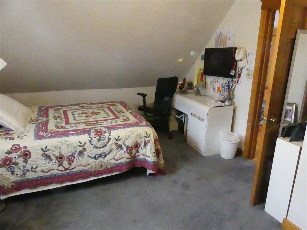 14 Lawrence St, Beverly, MA Photo #10