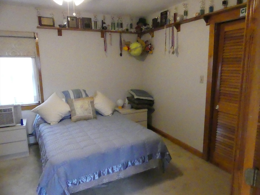14 Lawrence St, Beverly, MA Photo #9