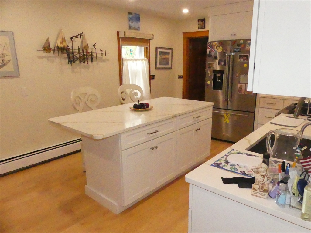 14 Lawrence St, Beverly, MA Photo #6
