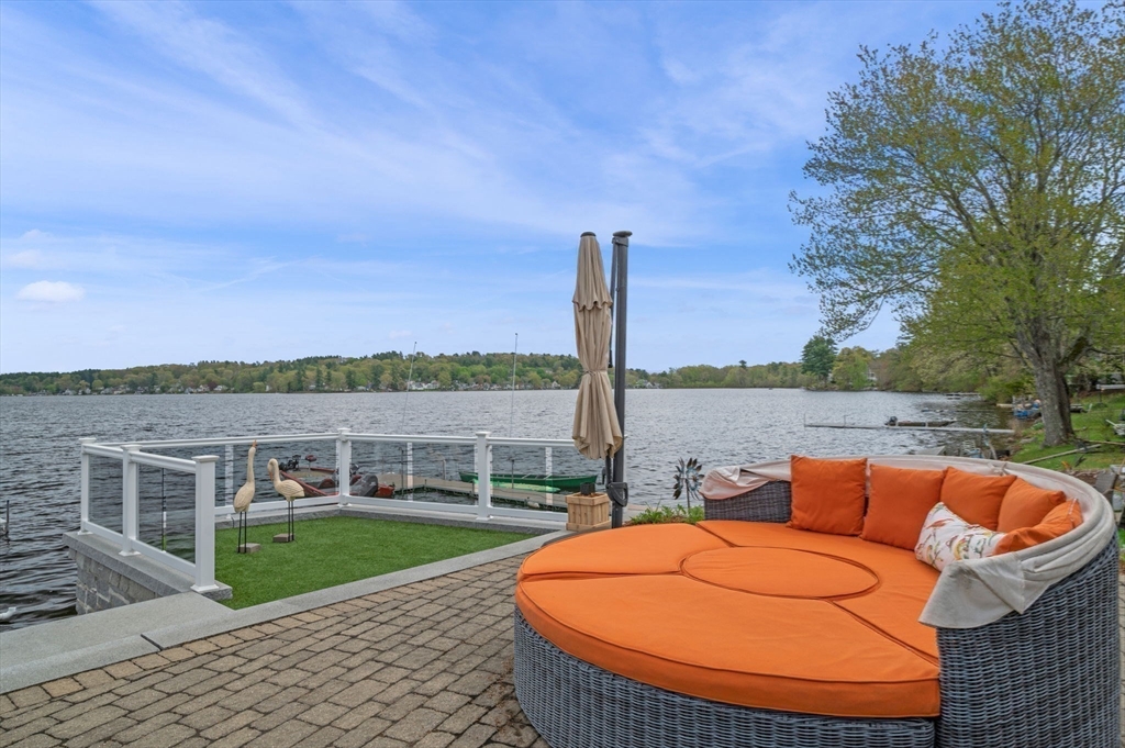 43 W Shore Rd