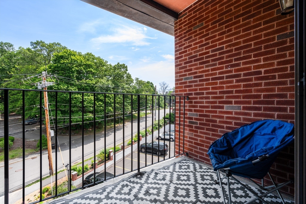 16 Winter St 48A