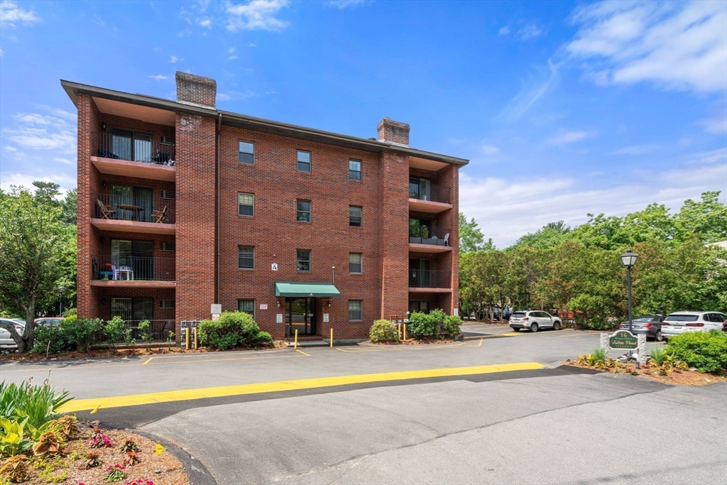 16 Winter St 48A