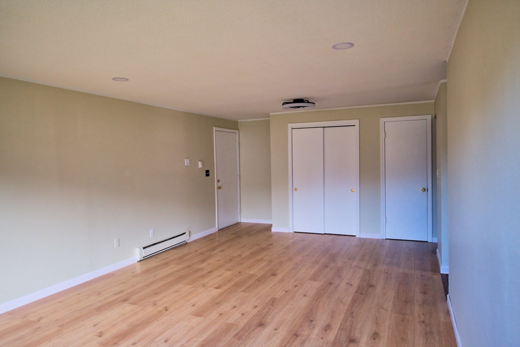 180 Main Street B-29