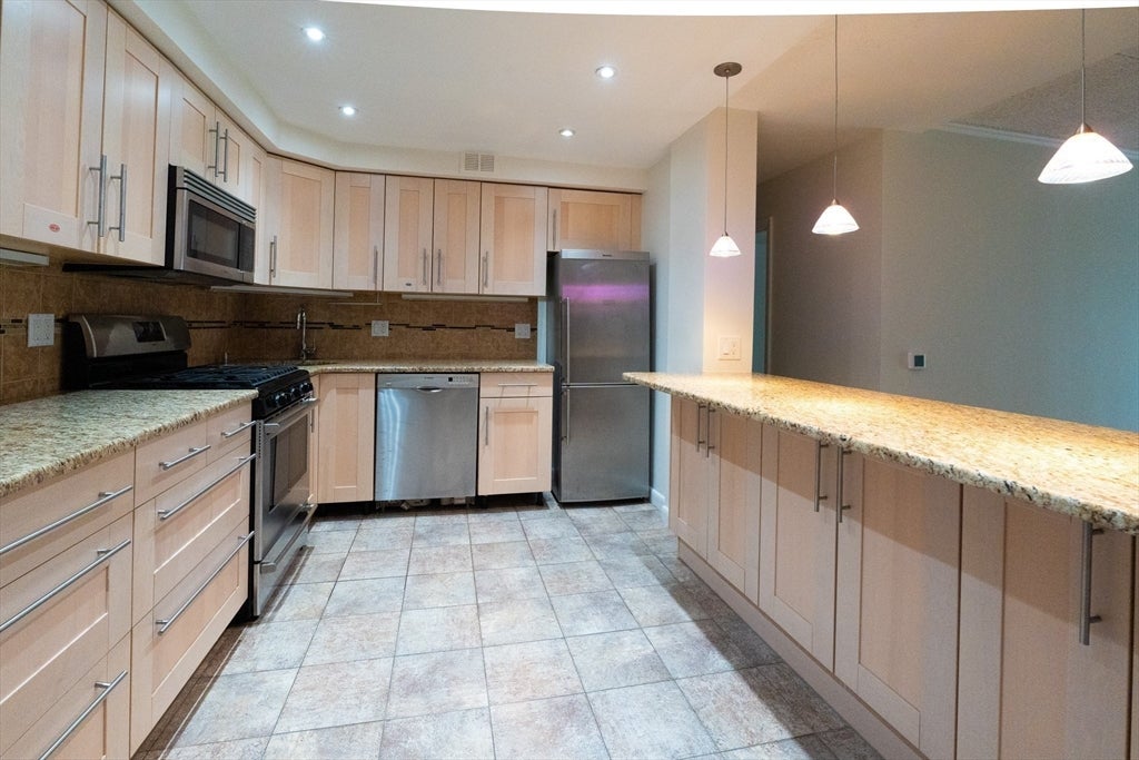 44 Broadlawn Park #20, Boston, MA, 44 Broadlawn Park #20, Boston, MA Photo #3