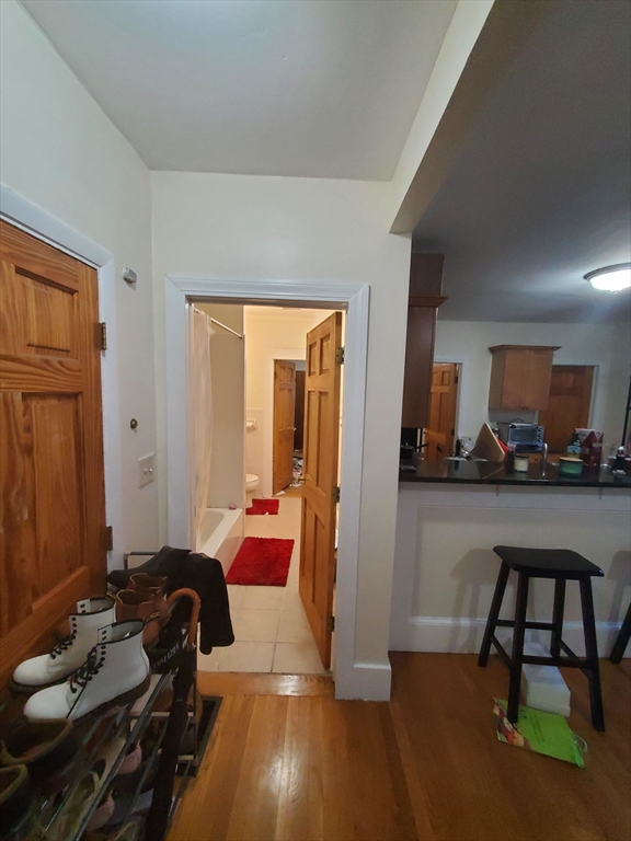 185 Beacon St #1, Somerville, MA Photo #3