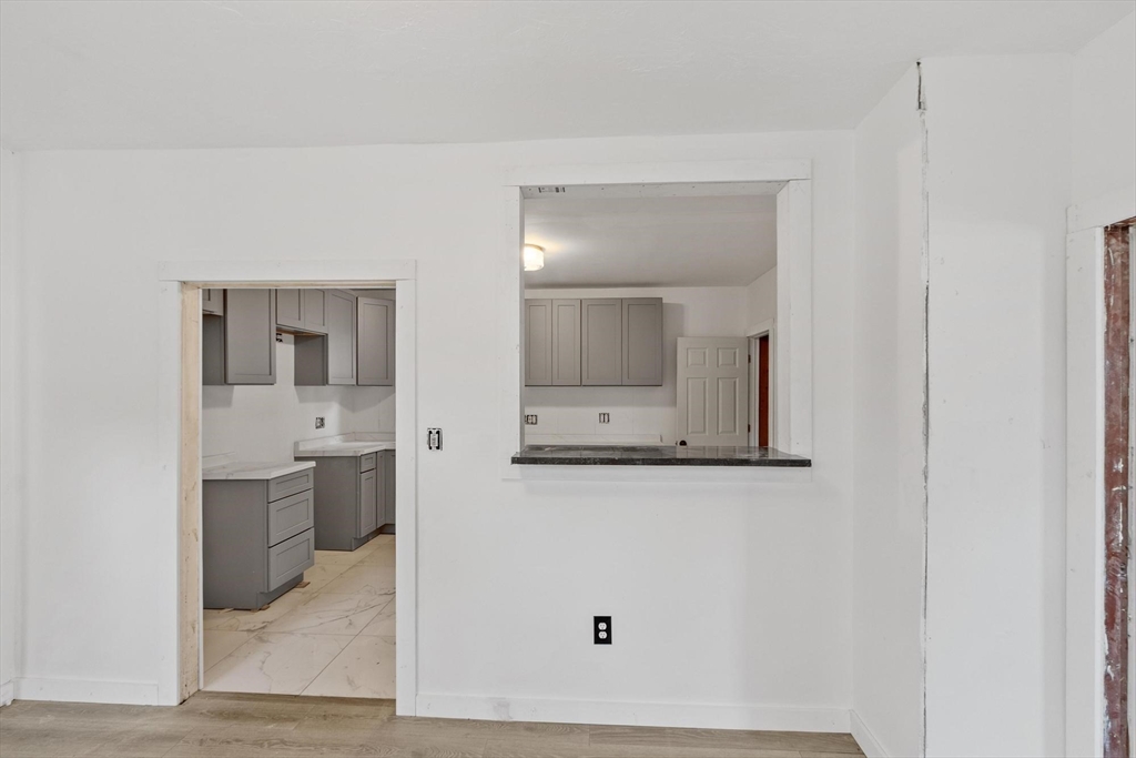 15 Redman Pl, Fitchburg, MA Photo #20