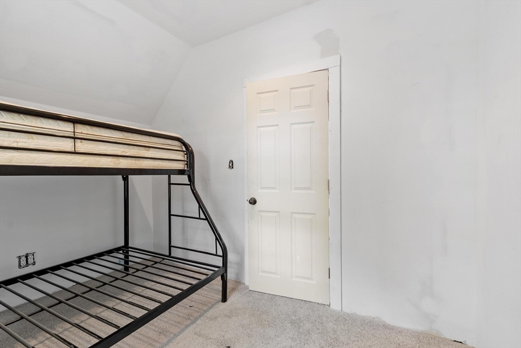15 Redman Pl, Fitchburg, MA Photo #27