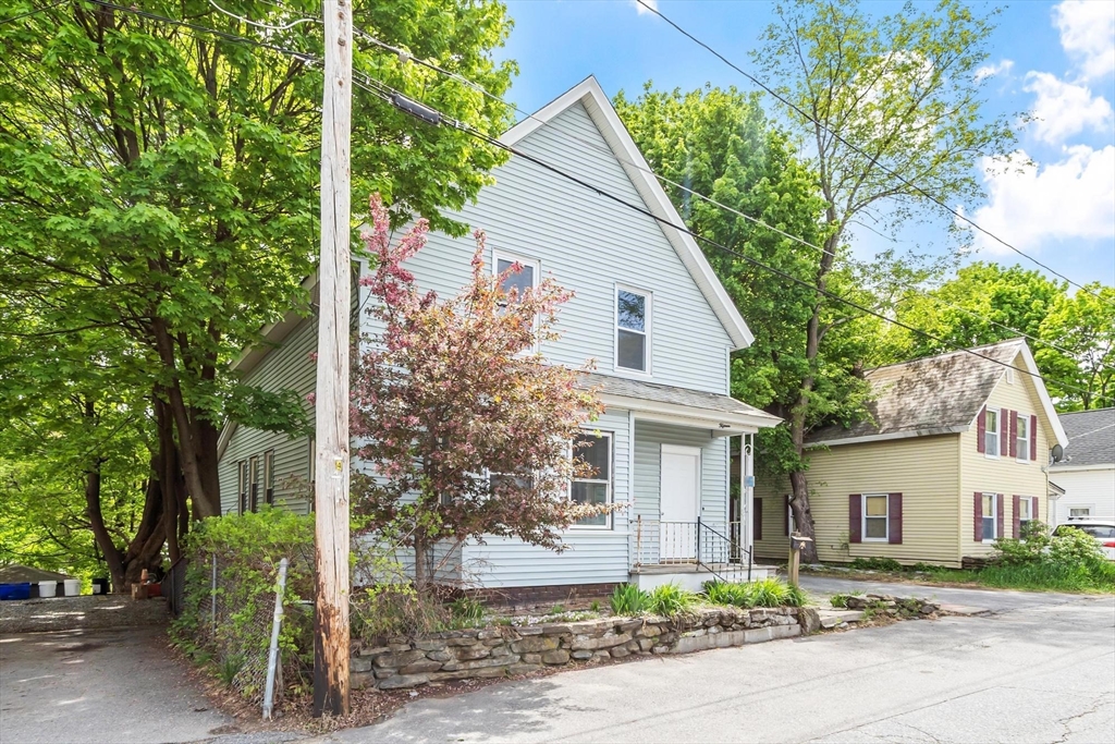 15 Redman Pl, Fitchburg, MA Photo #1
