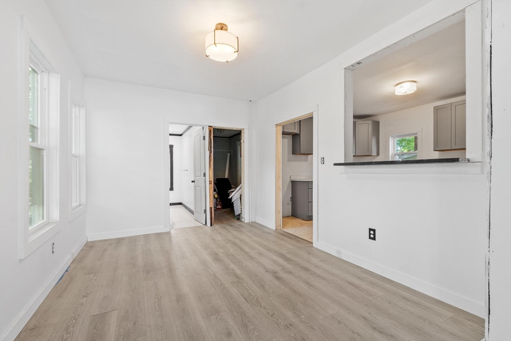 15 Redman Pl, Fitchburg, MA Photo #9