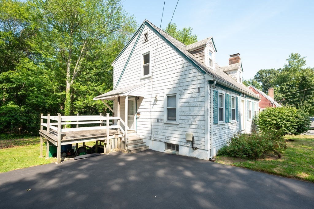 98 John Carver Rd