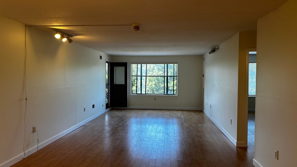 1550 Worcester Rd #526, Framingham, MA Photo #8