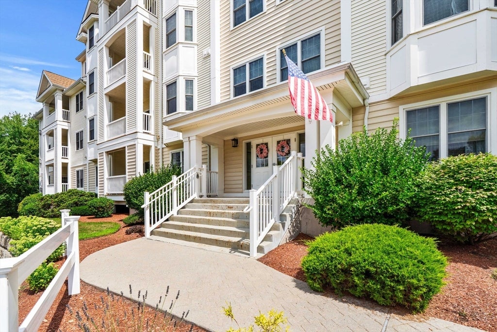 33 Westchester Drive #304, Haverhill, MA, 33 Westchester Drive #304, Haverhill, MA Photo #1