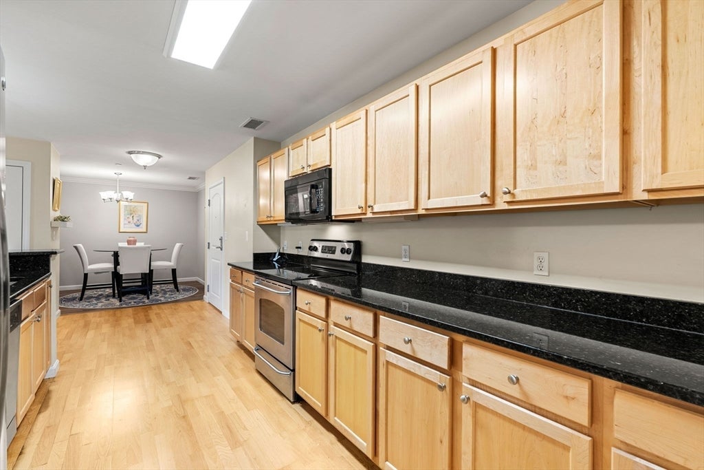 33 Westchester Drive #304, Haverhill, MA, 33 Westchester Drive #304, Haverhill, MA Photo #6