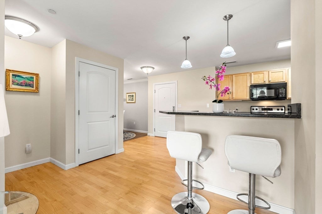 33 Westchester Drive #304, Haverhill, MA, 33 Westchester Drive #304, Haverhill, MA Photo #5