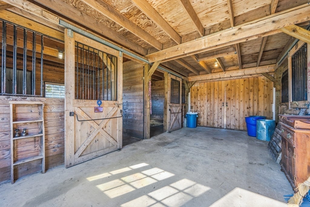 171 Pine Hill Rd