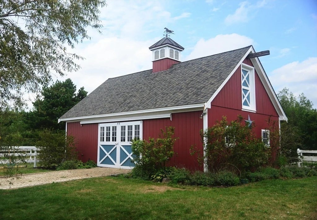 171 Pine Hill Rd