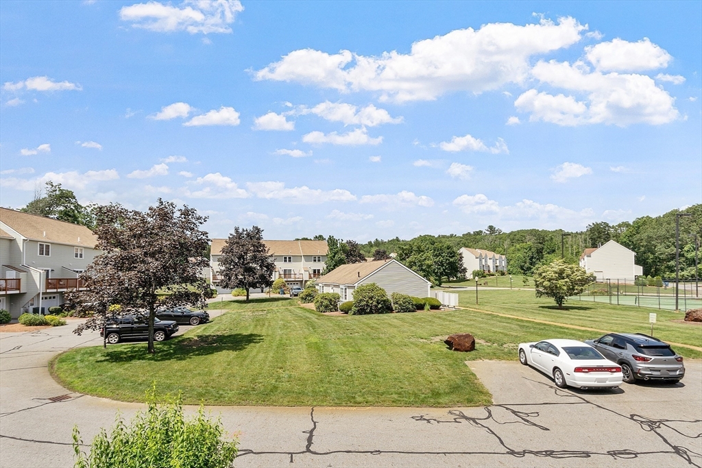 Tewksbury, Massachusetts 01876, United States, 2 Bedrooms Bedrooms, ,2 BathroomsBathrooms,Residential,Active,159891