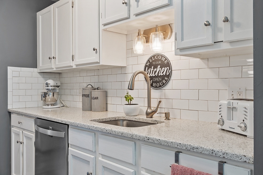 193 Patrick Rd 193