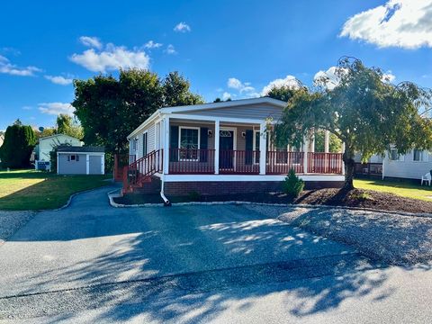 6 Hilltop Rd 122 Plainville MA 02762