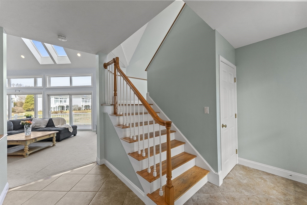 7 Fore Ct Ocean View