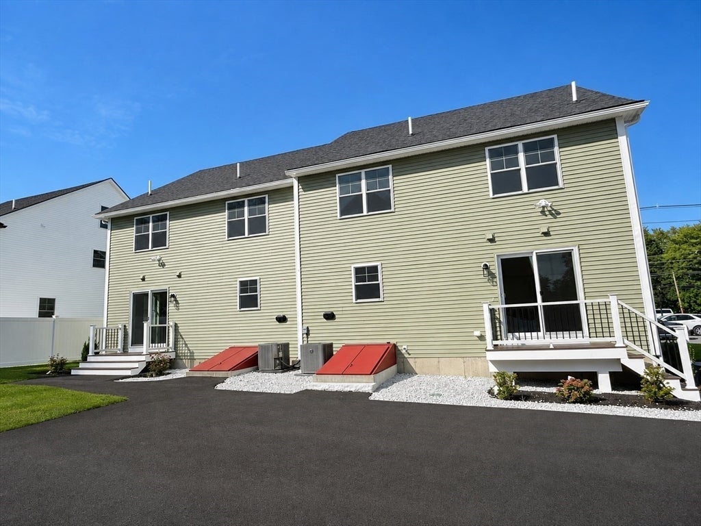 813 Main St #2, Tewksbury, MA, 813 Main St #2, Tewksbury, MA Photo #17