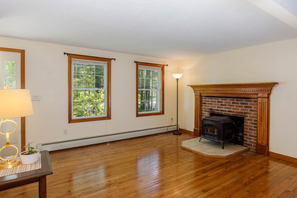 101 Holt Road