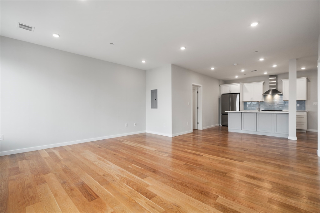267 Old Colony 308