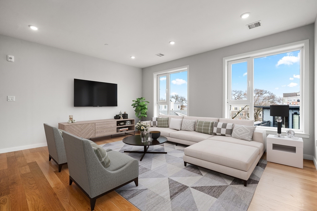 267 Old Colony 308