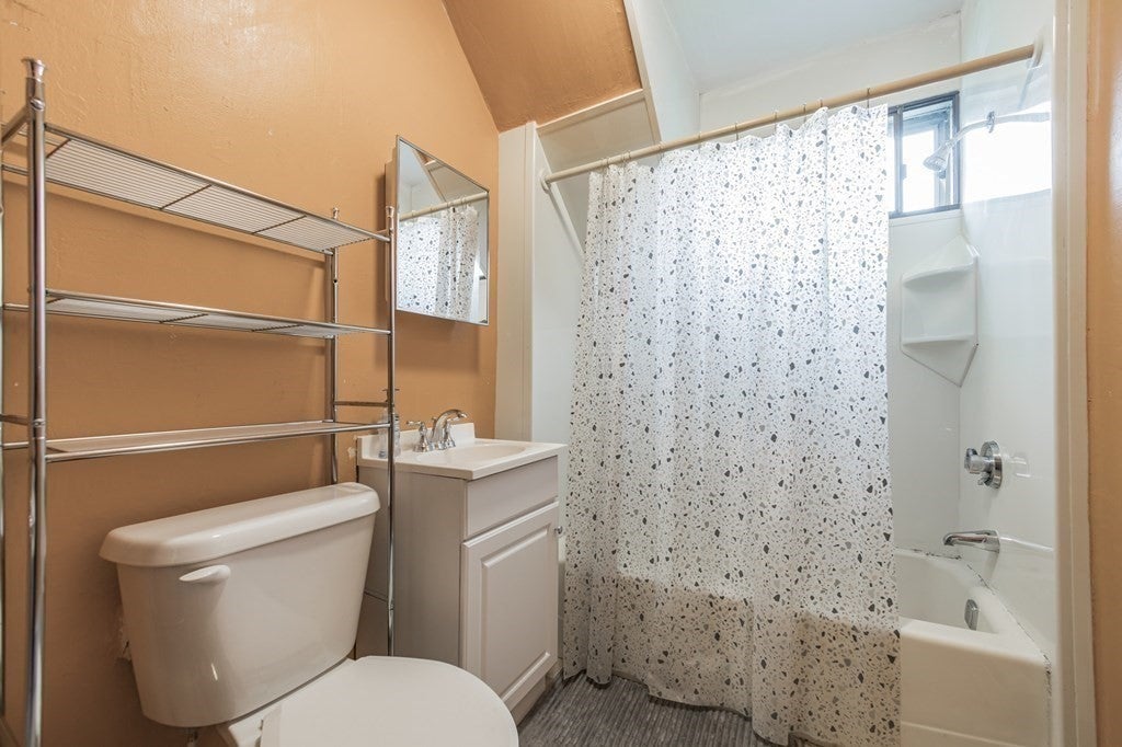 10-12 Lowell St #12, Billerica, MA, 10-12 Lowell St #12, Billerica, MA Photo #5