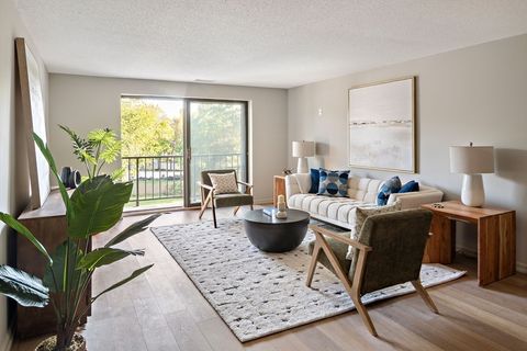 Photo of 43 Pomeworth Street #44, Stoneham, MA 02180 (MLS # 73444137)