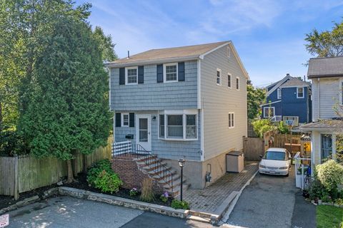 31 Lincoln Park Marblehead MA 01945