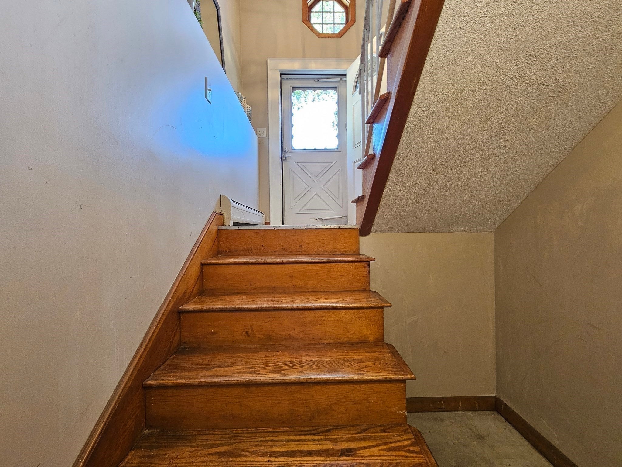75 Standish Rd, Revere, MA Photo #17