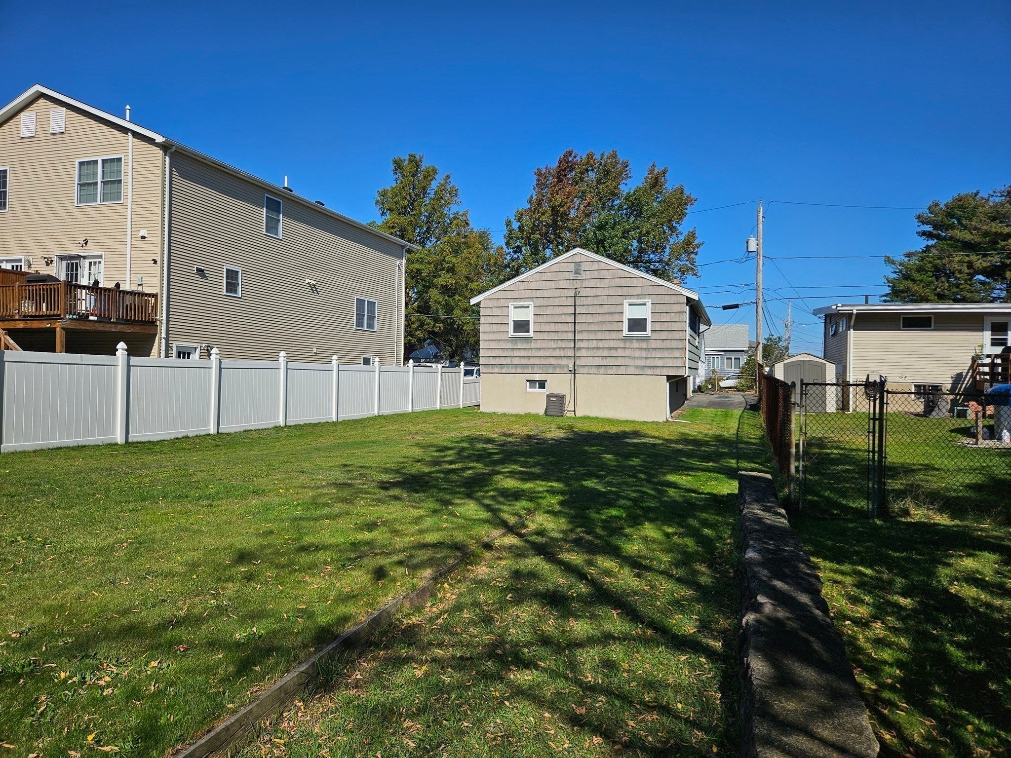 75 Standish Rd, Revere, MA Photo #27
