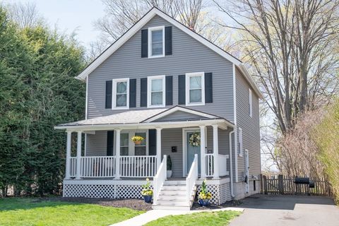 10 Callender Avenue East Longmeadow MA 01028